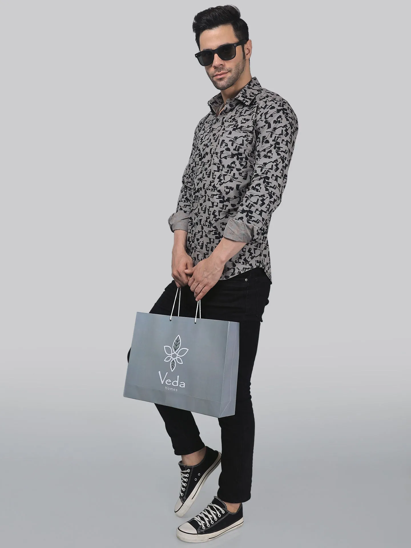 Unique Elegant Men's Printed Shirt
